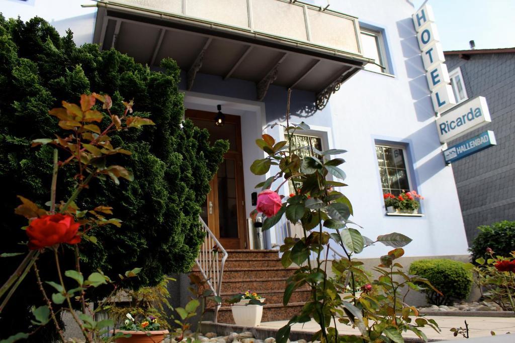 Hotel Ricarda Schlangenbad Buitenkant foto
